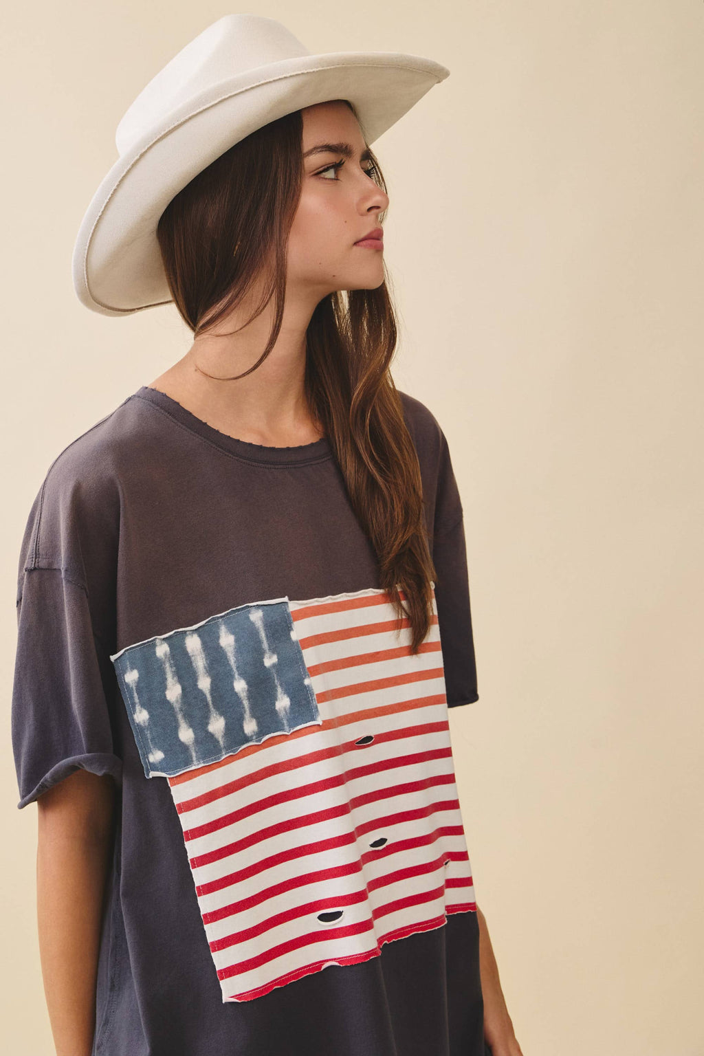 8592HK Distressed Flag Patch Tee: Navy / Contemporary / L