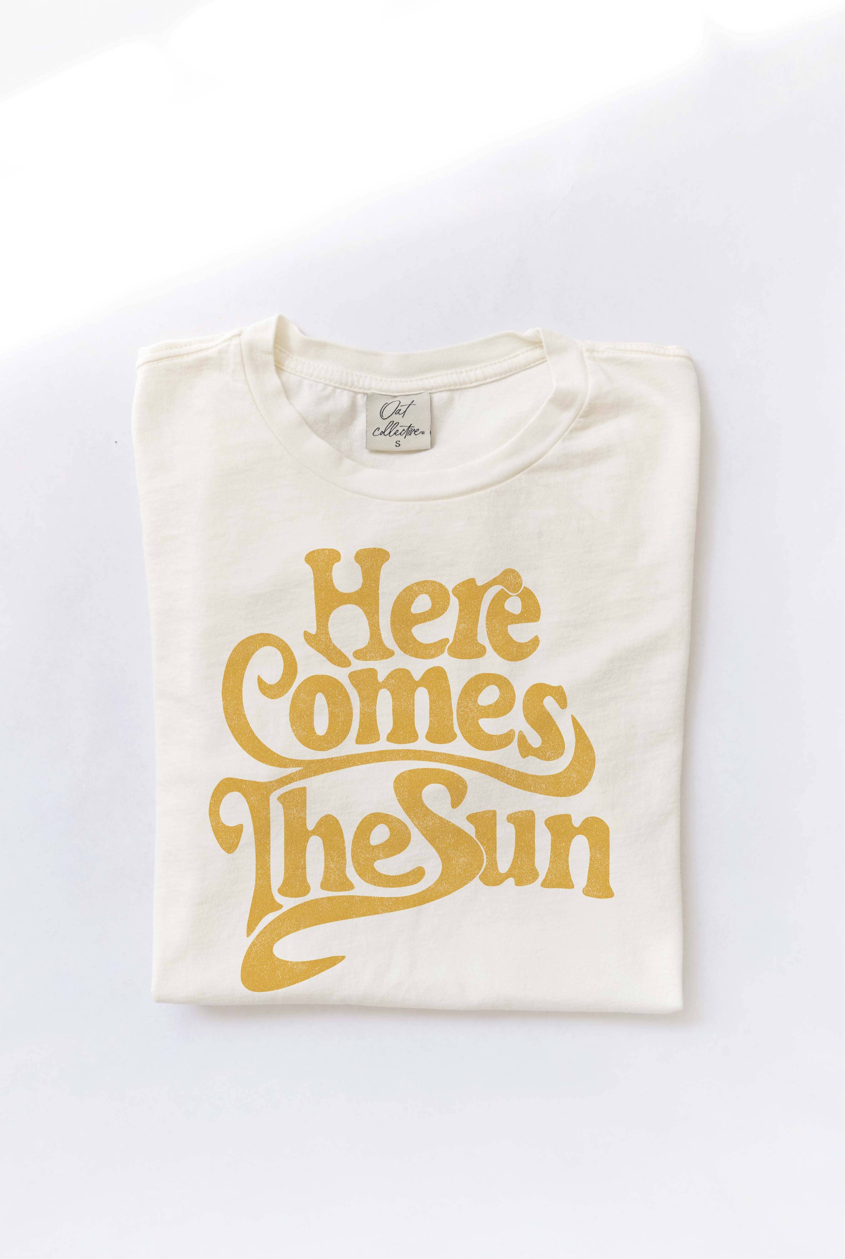 Here Comes the Sun Graphic Top | Christian Women's Apparel | Dirt Road Grace